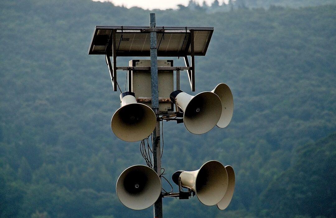 surround speakers