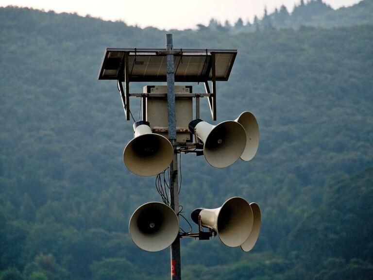 surround speakers