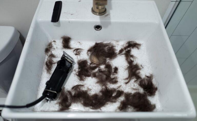straight cut hair